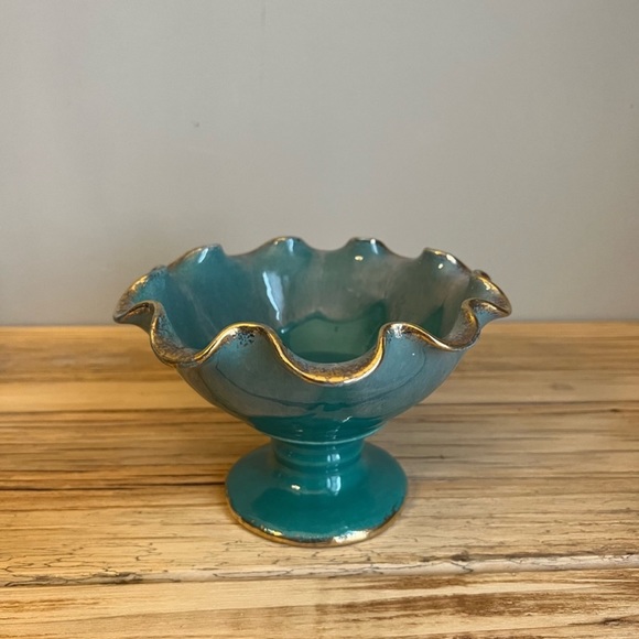 Lusterware Green Ceramic Compote Bowl With Gold Trim - Picture 3 of 10